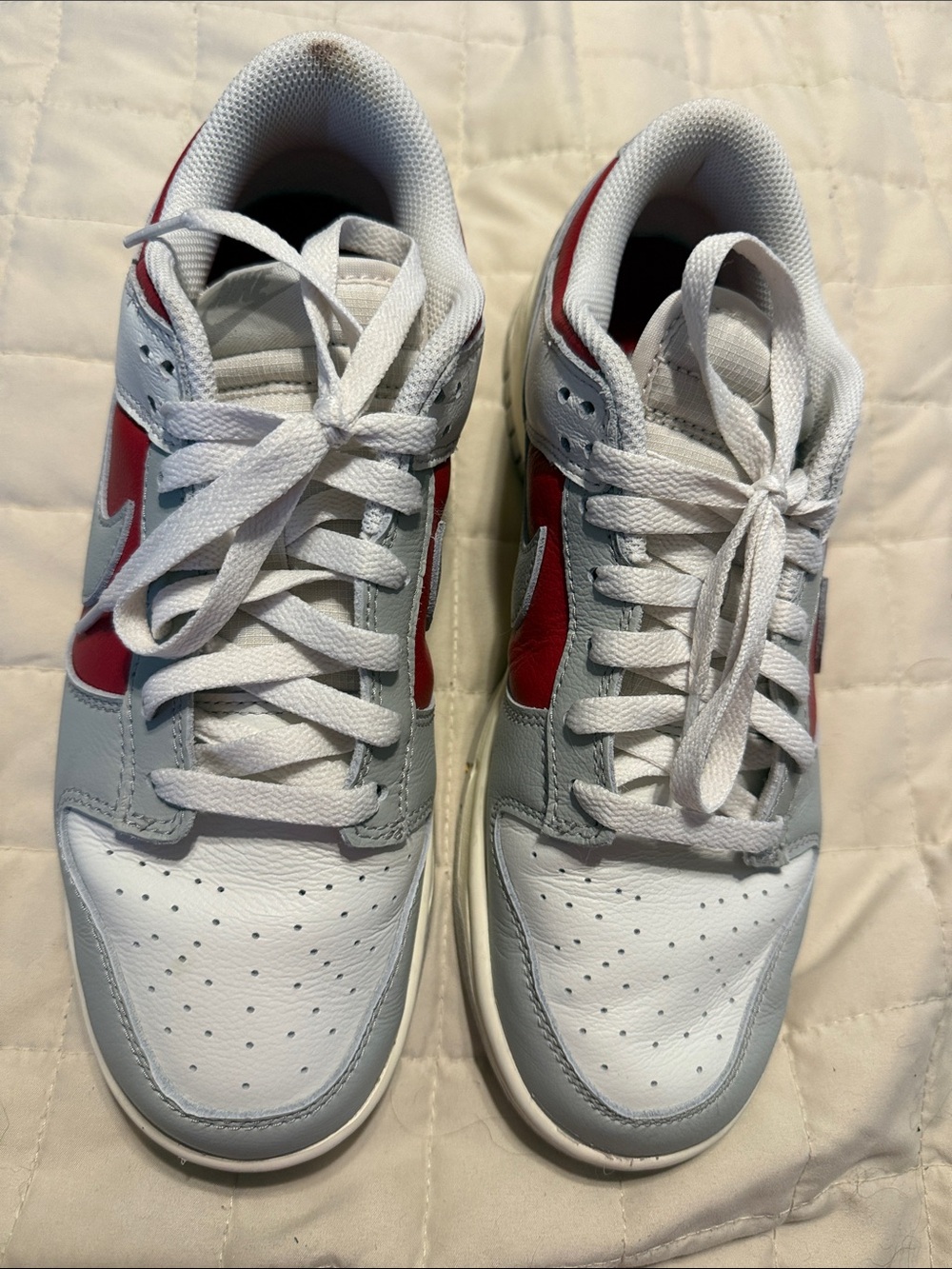 Nike White and Red Low Top Sneakers with Gray Accents